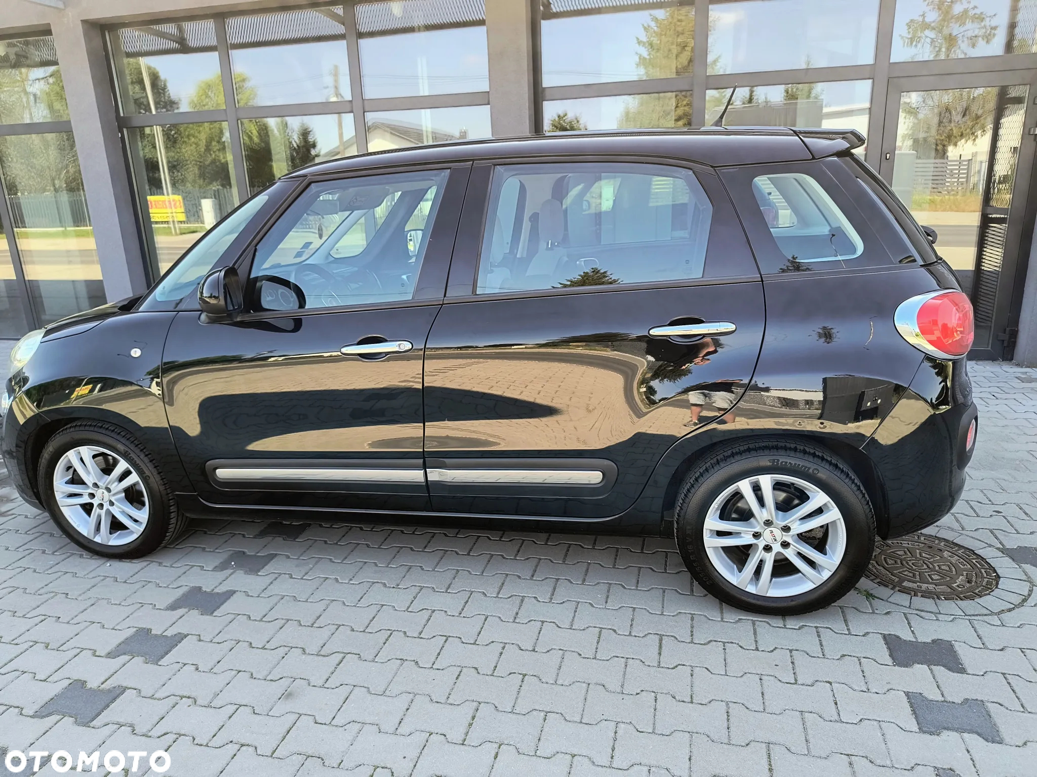 Fiat 500L 1.4 T-Jet 16V Beats Edition - 8