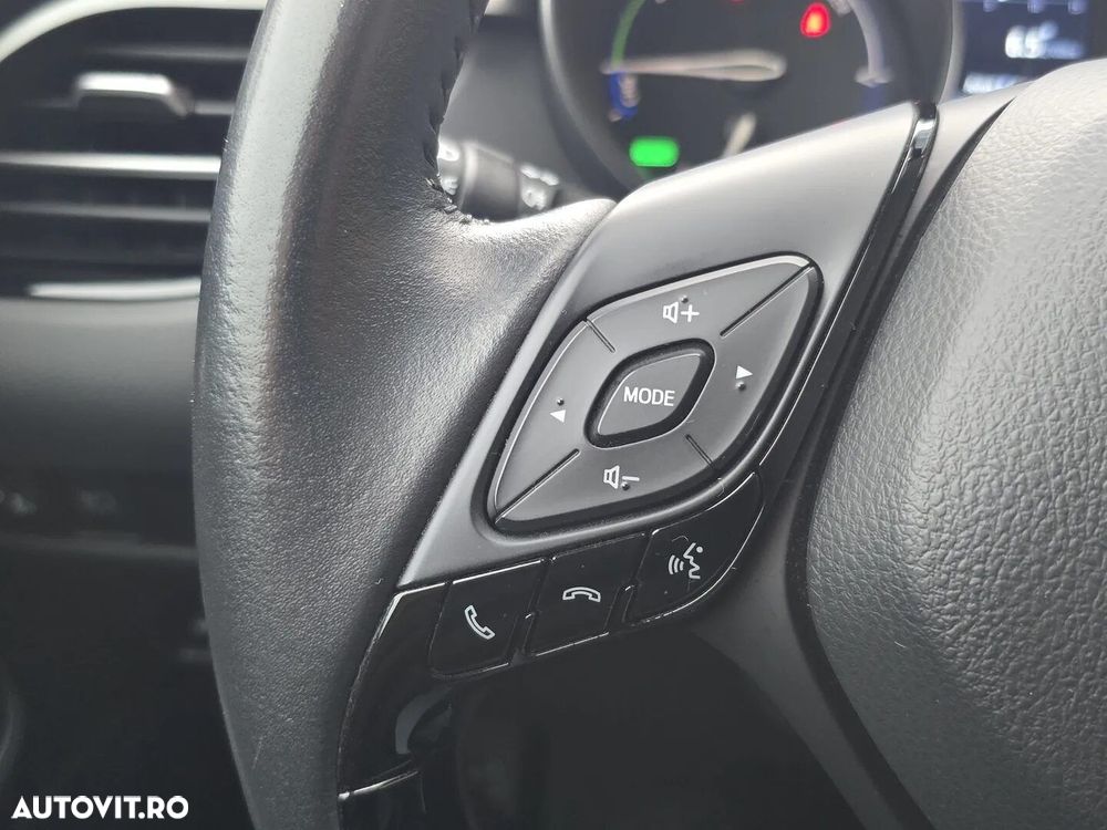 Toyota C-HR 2.0 HSD 184 CP 4x2 CVT C-ult Style bi-tone - 10