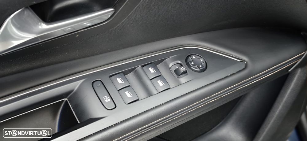 Peugeot 5008 BlueHDI 180 EAT6 GT - 28