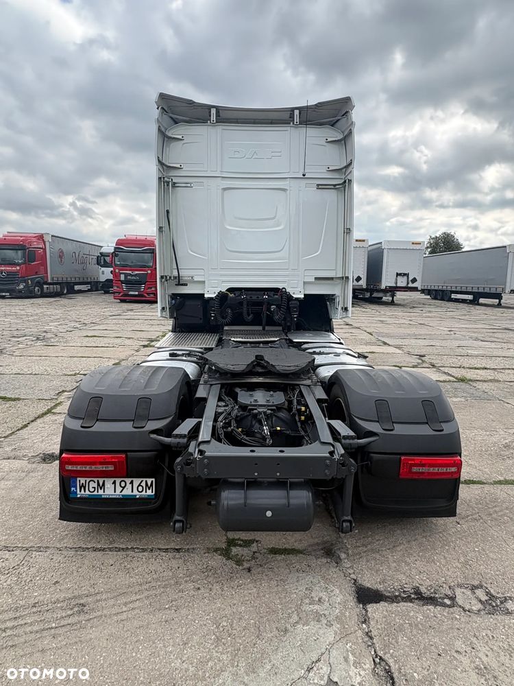 DAF XG - 5