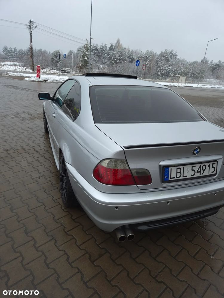 BMW Seria 3 328Ci - 4