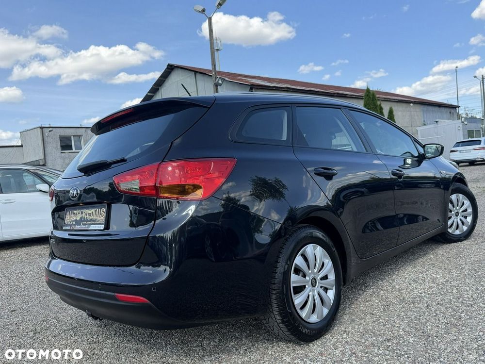 Kia Ceed - 6