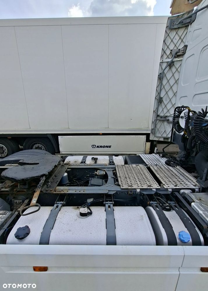 Renault Premium - 6