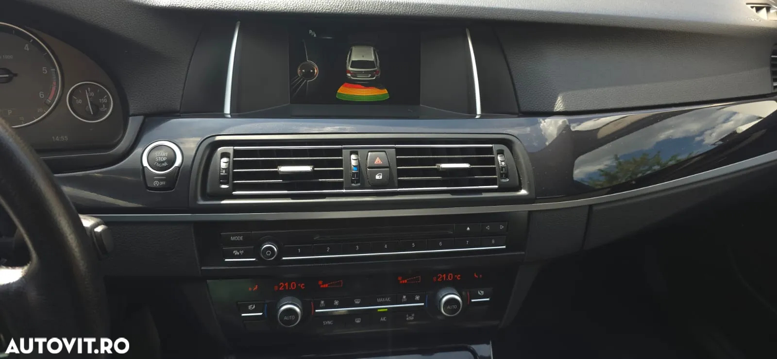 BMW Seria 5 520d xDrive AT - 15