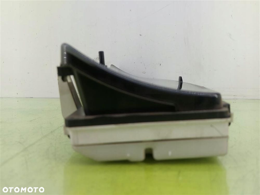 Licznik Toyota Corolla Verso I 2001-2004 1,6 VVTI 8380013110 2674108750 - 4