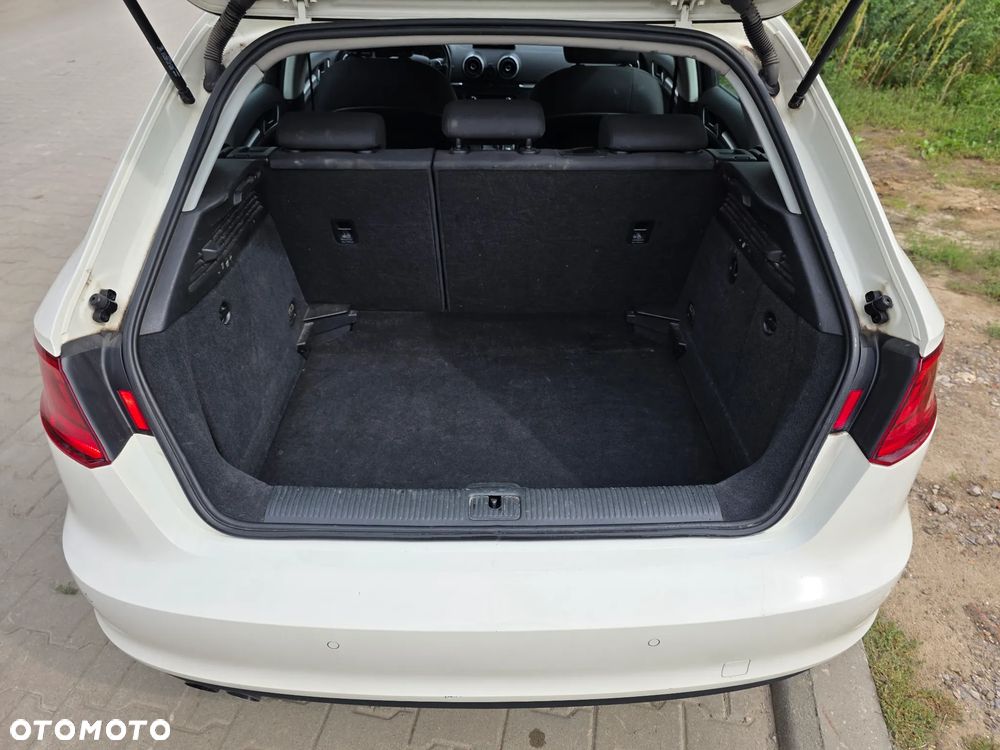 Audi A3 Sportback 2.0 TDI Attraction - 9