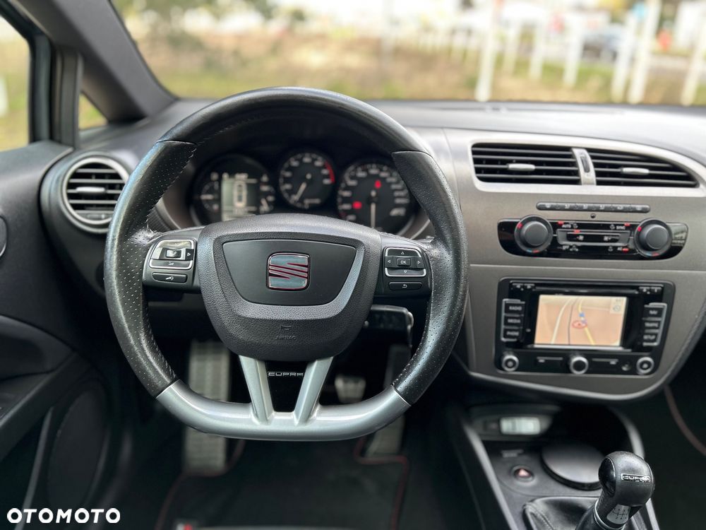 Seat Leon 2.0 T FSI Cupra R - 20