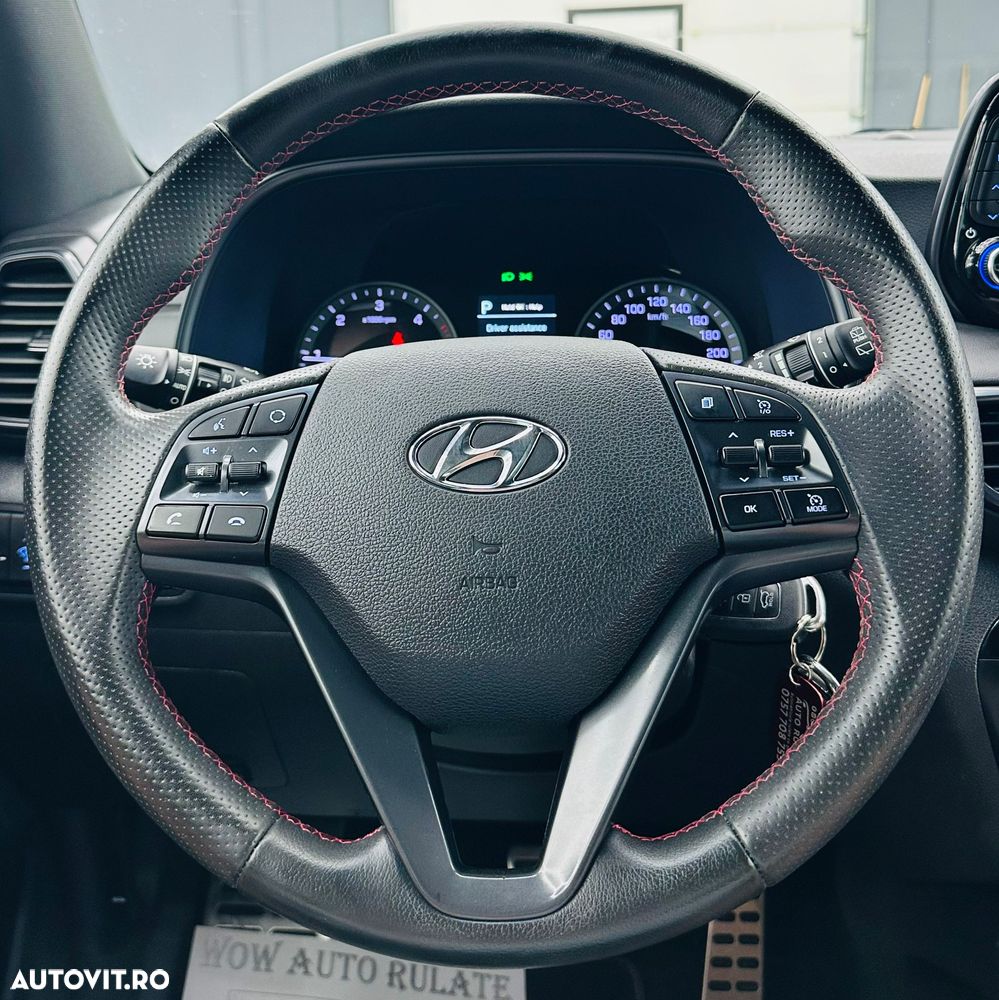 Hyundai Tucson blue 1.6 CRDi 2WD DCT Premium - 30