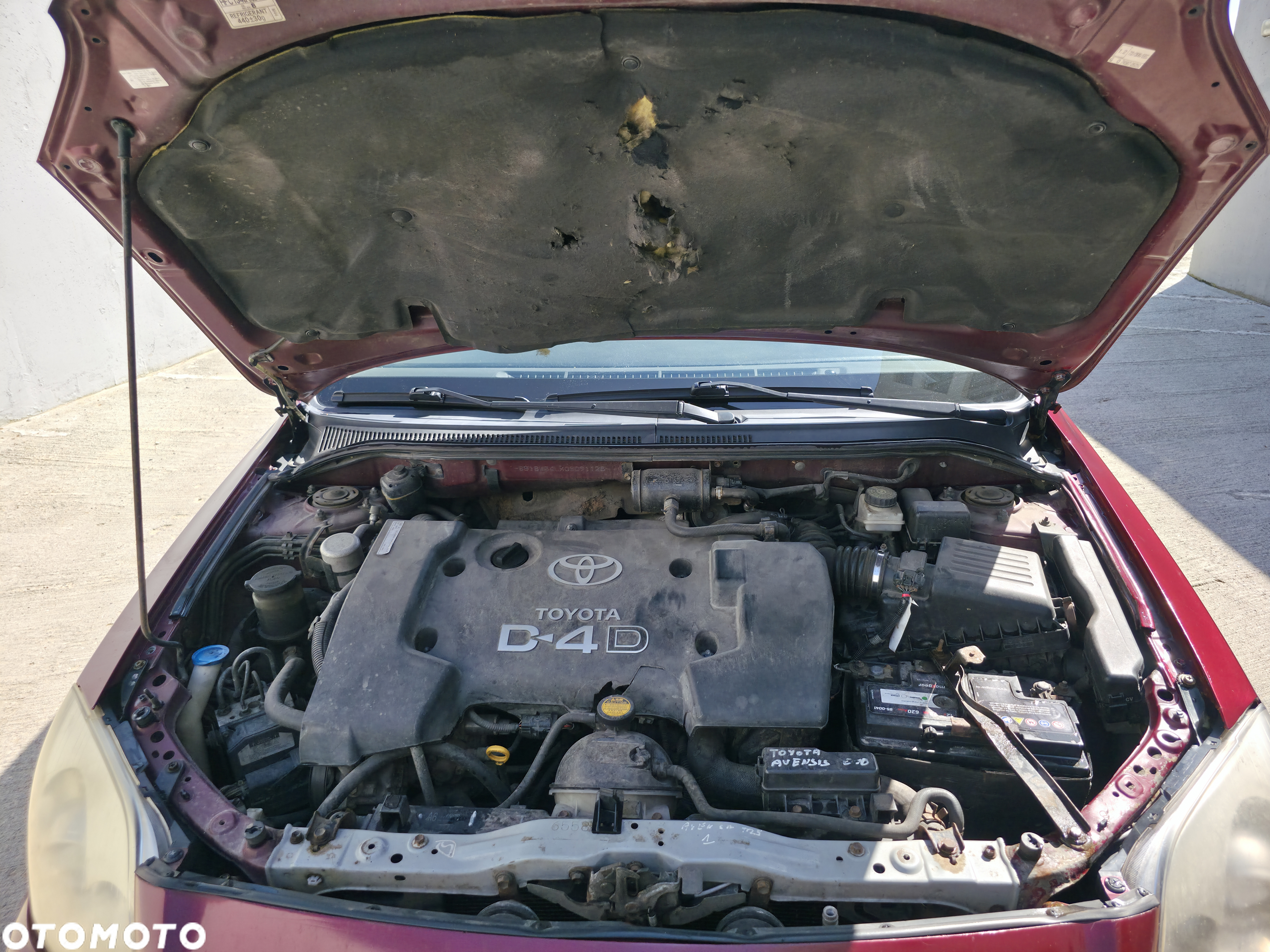 Toyota Avensis - 28