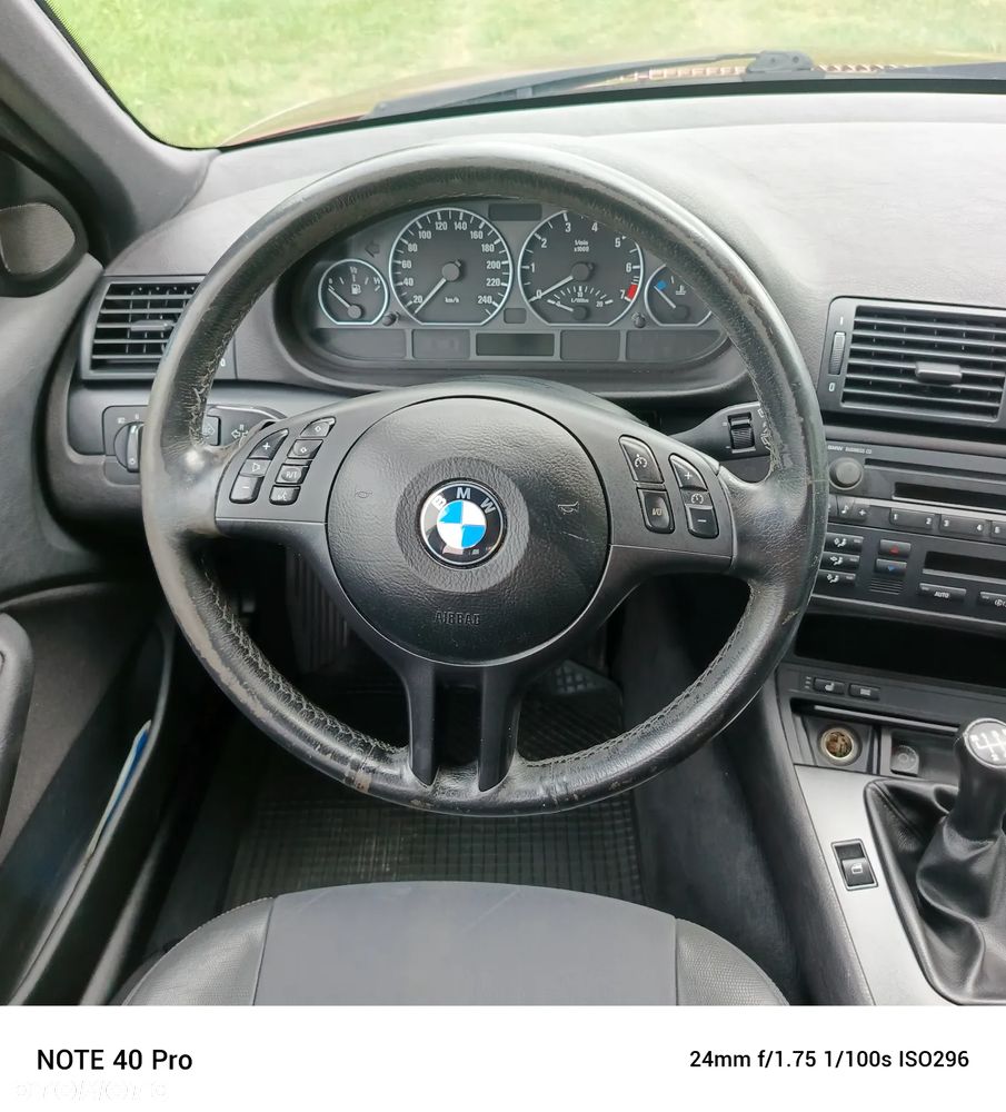 BMW Seria 3 316i - 13