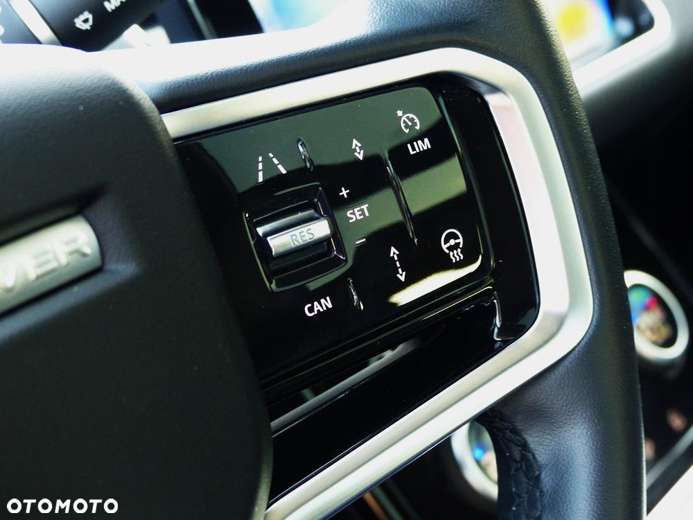Land Rover Range Rover Evoque - 16