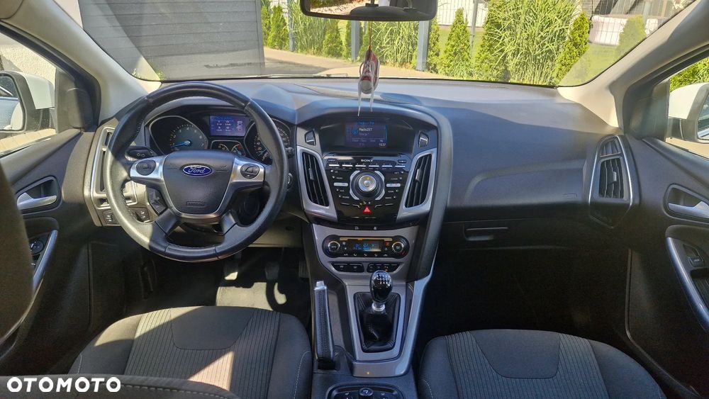 Ford Focus 1.0 EcoBoost Titanium ASS - 34