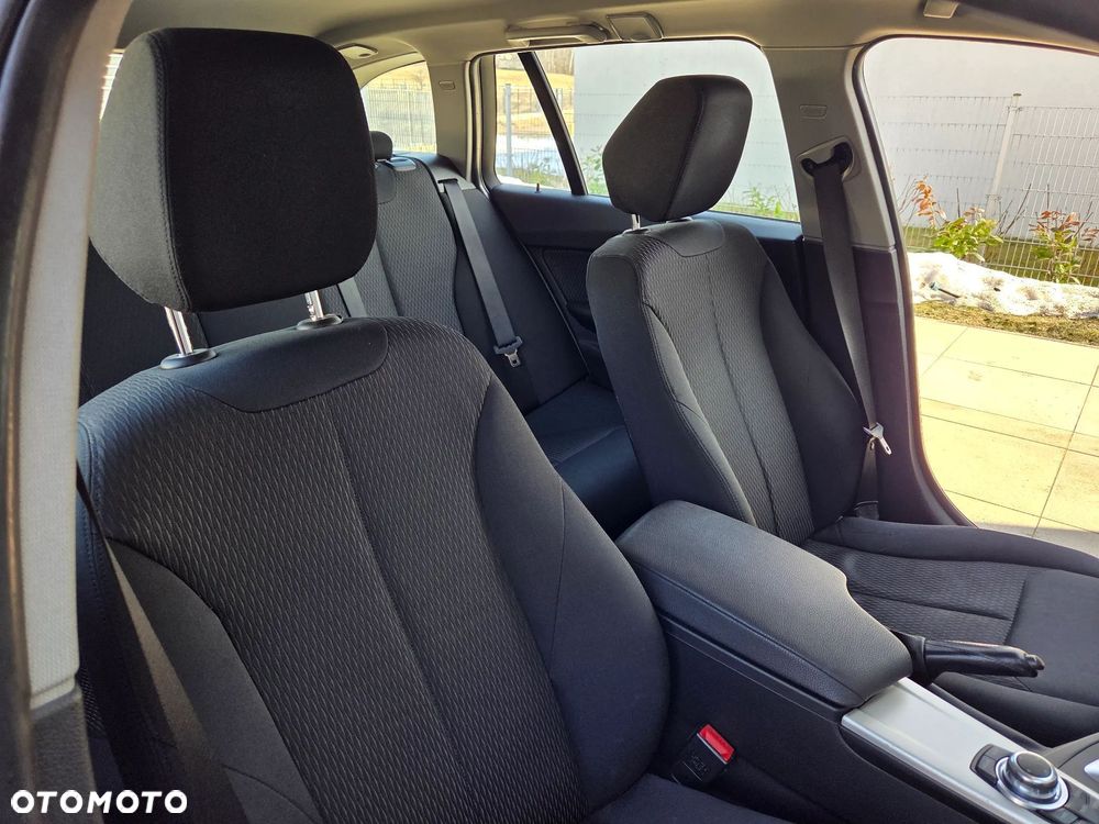 BMW Seria 3 318d - 10
