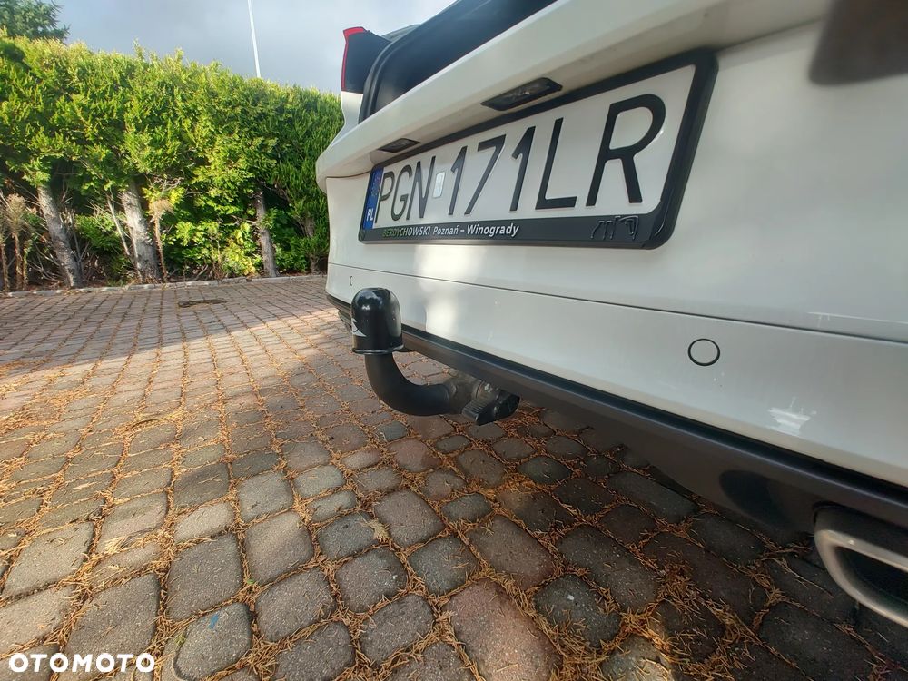 Volkswagen T-Roc 1.5 TSI R-Line DSG - 16
