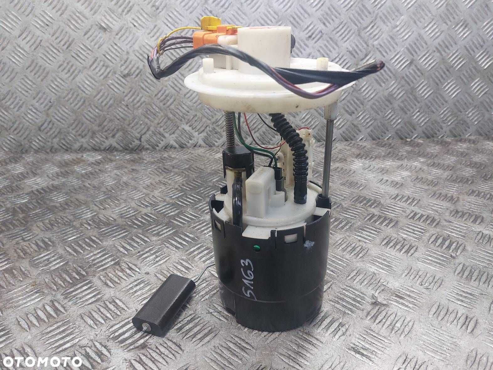 POMPKA PALIWA + PŁYWAK PUNTO II 1.2 8V 51709816 - 1