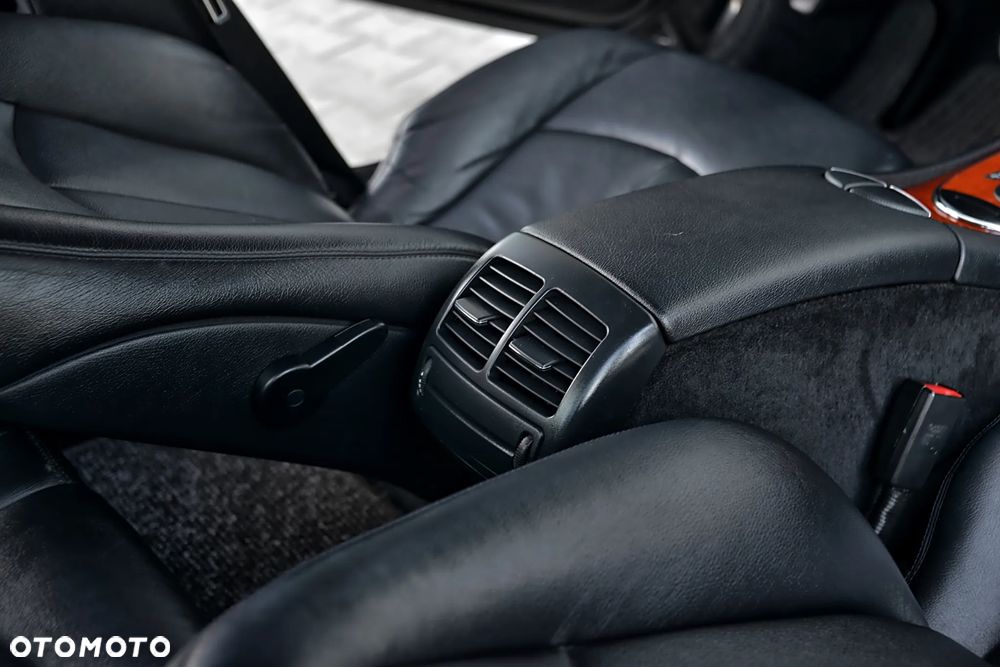 Mercedes-Benz Klasa E - 8