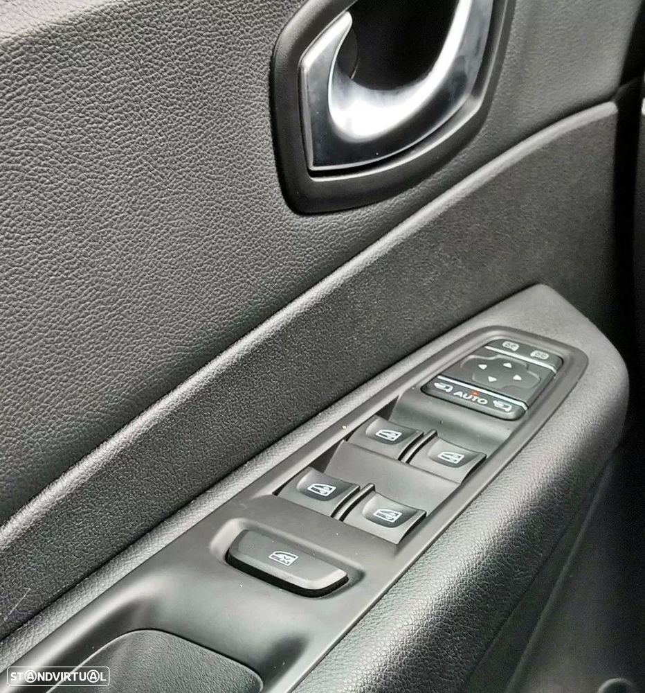 Renault Captur 1.3 TCe Exclusive - 18