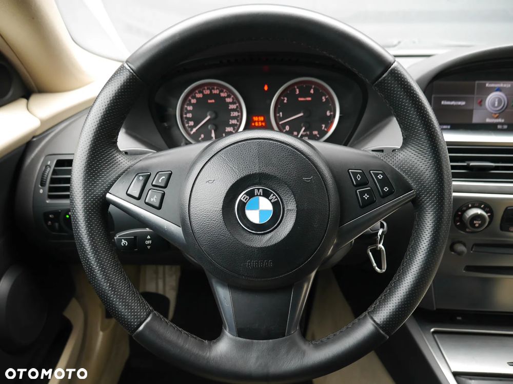 BMW Seria 6 645Ci - 12