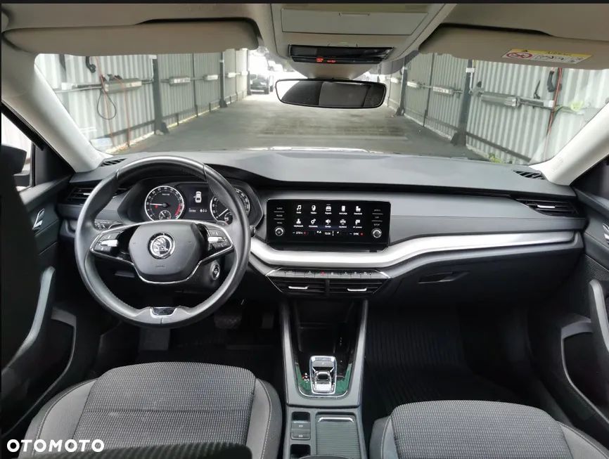 Skoda Octavia 2.0 TDI Ambition DSG - 6