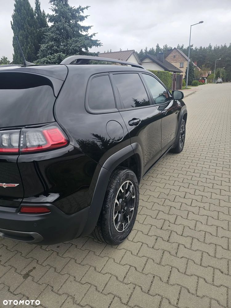 Jeep Cherokee - 6