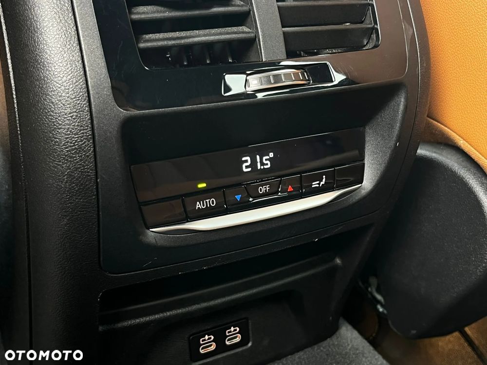 BMW X3 xDrive30i - 22