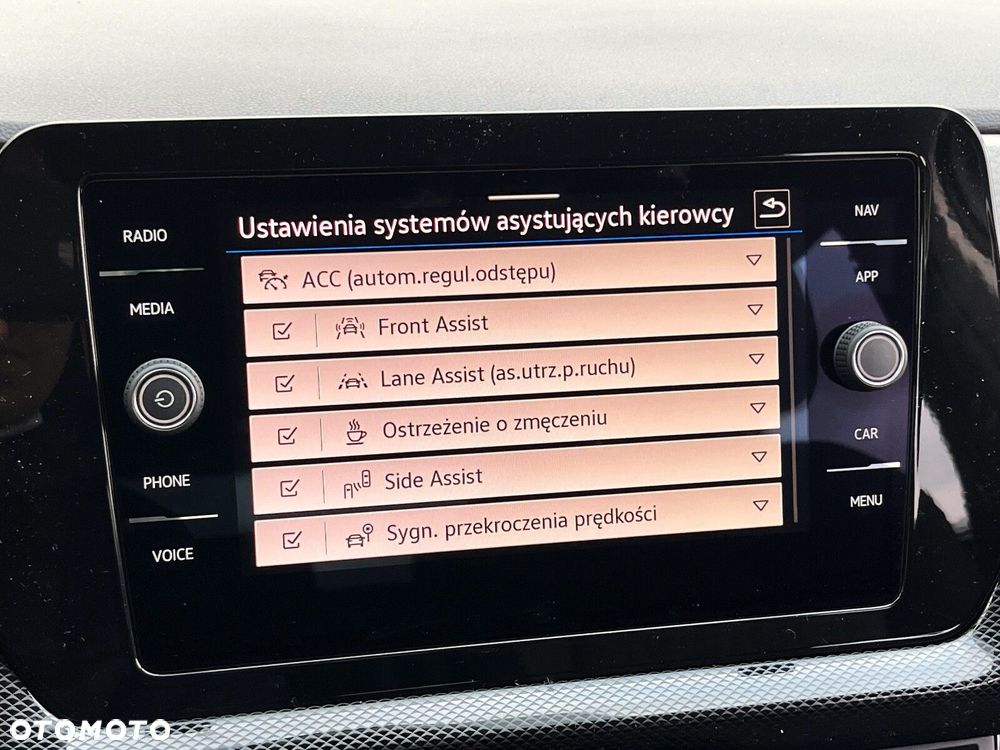 Volkswagen T-Cross 1.0 TSI Life Plus - 12