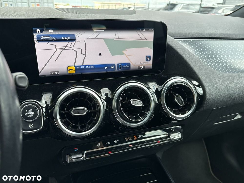 Mercedes-Benz Klasa B 220 d 8G-DCT - 24