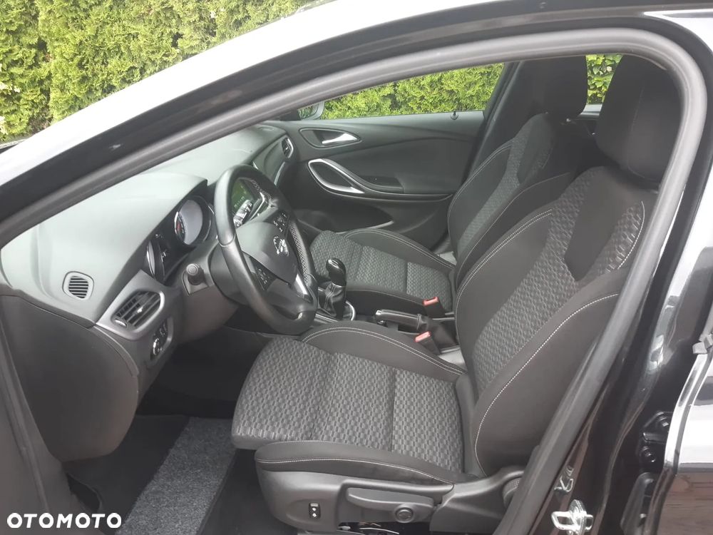 Opel Astra V 1.4 T Enjoy - 27