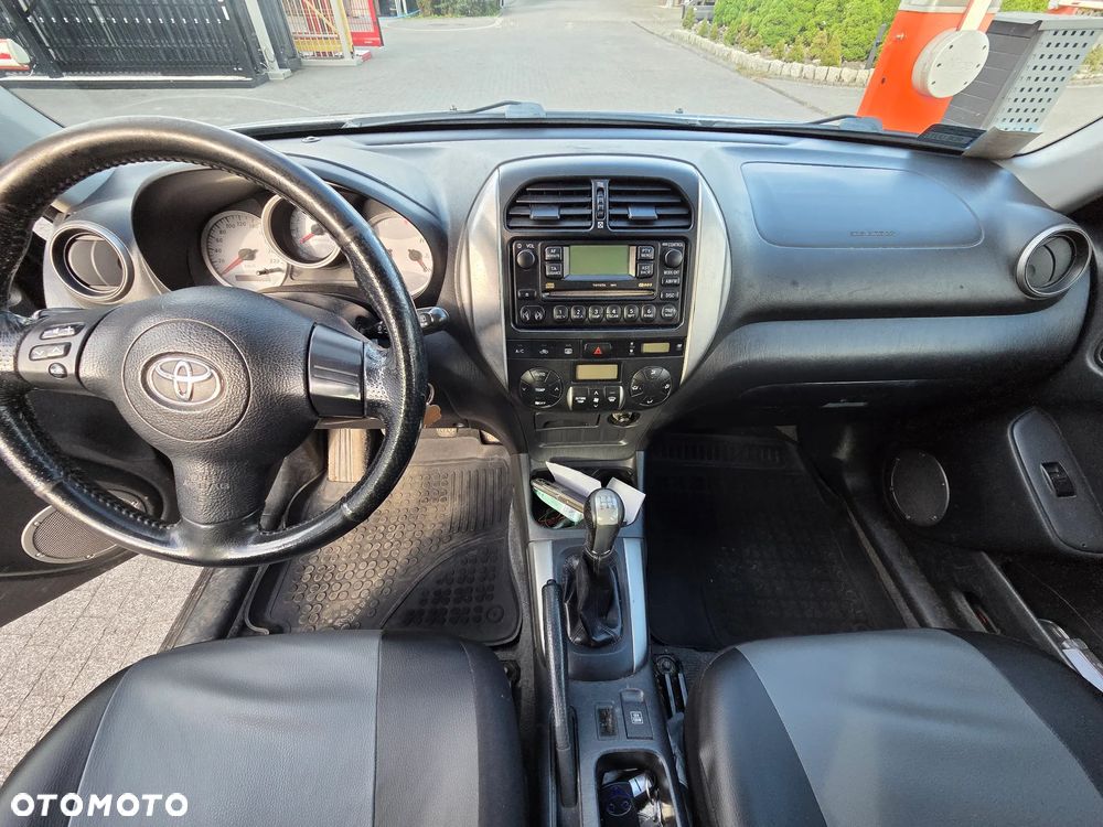 Toyota RAV4 4x4 - 14