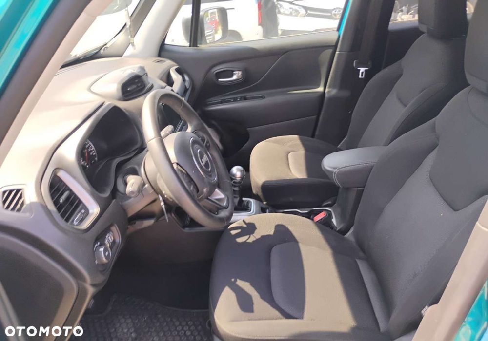 Jeep Renegade - 8