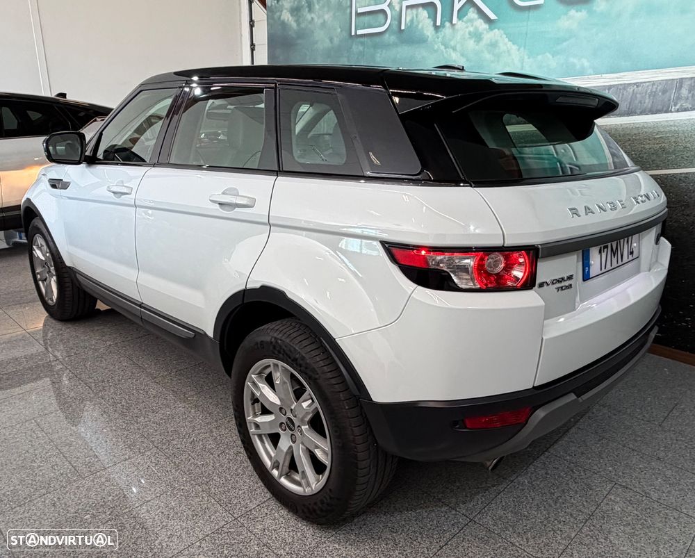 Land Rover Range Rover Evoque 2.2 TD4 Dynamic Auto - 4