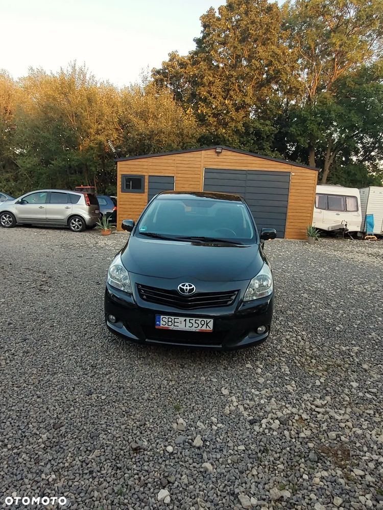 Toyota Verso - 31