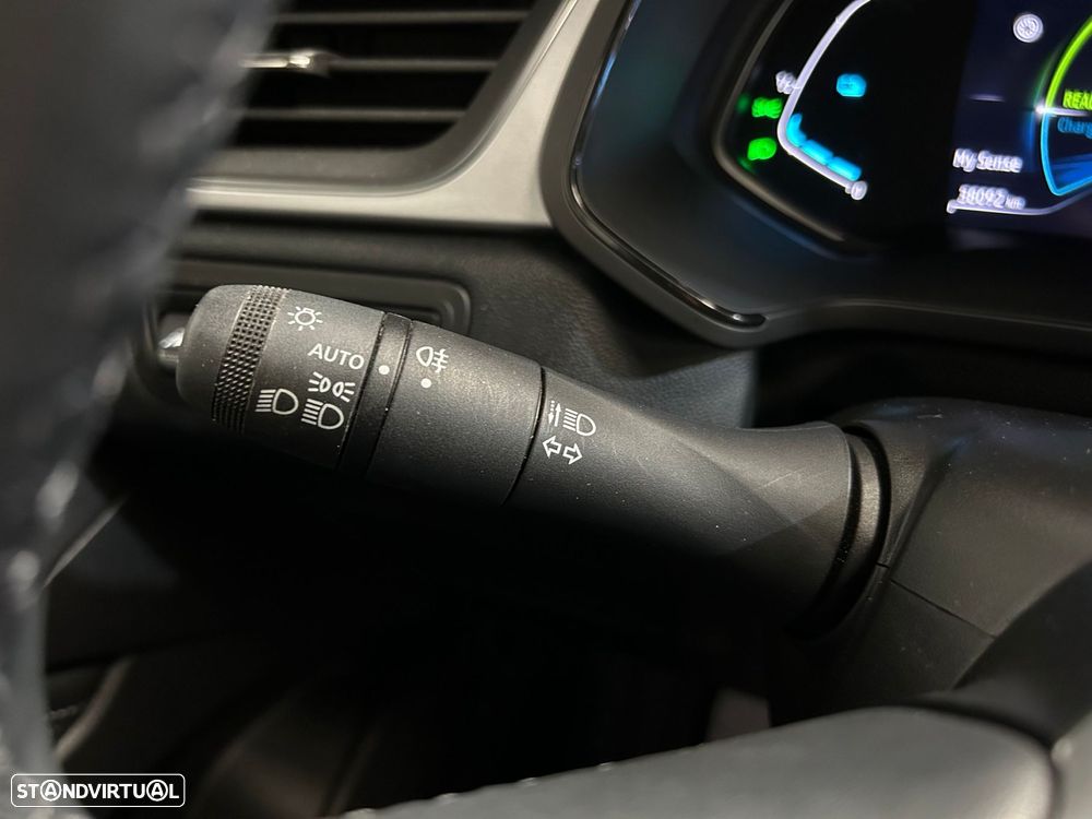 Renault Captur 1.6 E-Tech Full Hybrid Techno - 37