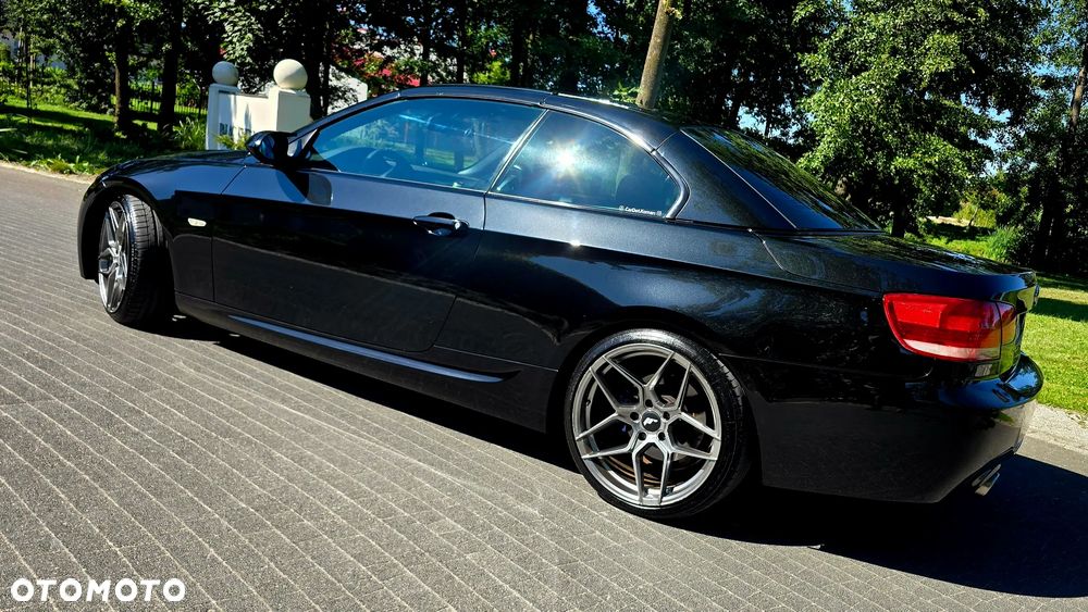 BMW Seria 3 320i - 17