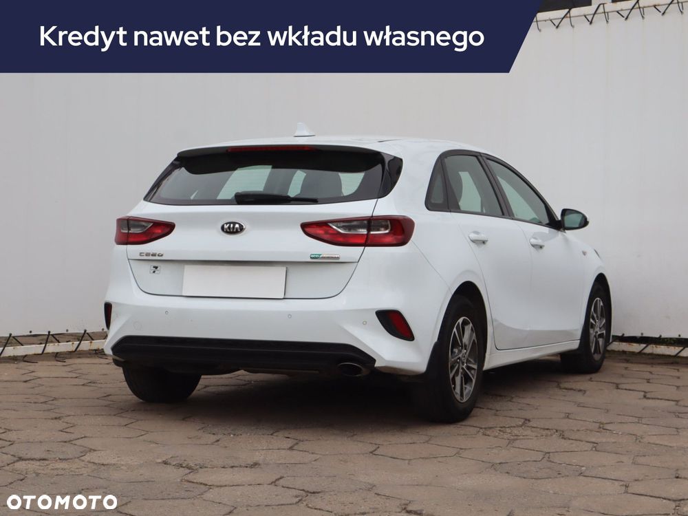 Kia Ceed - 7