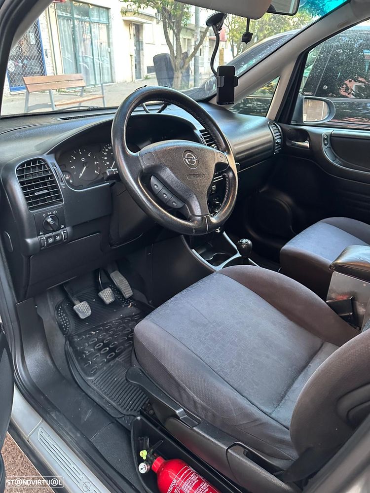 Opel Zafira 2.0 DTi Elegance - 8