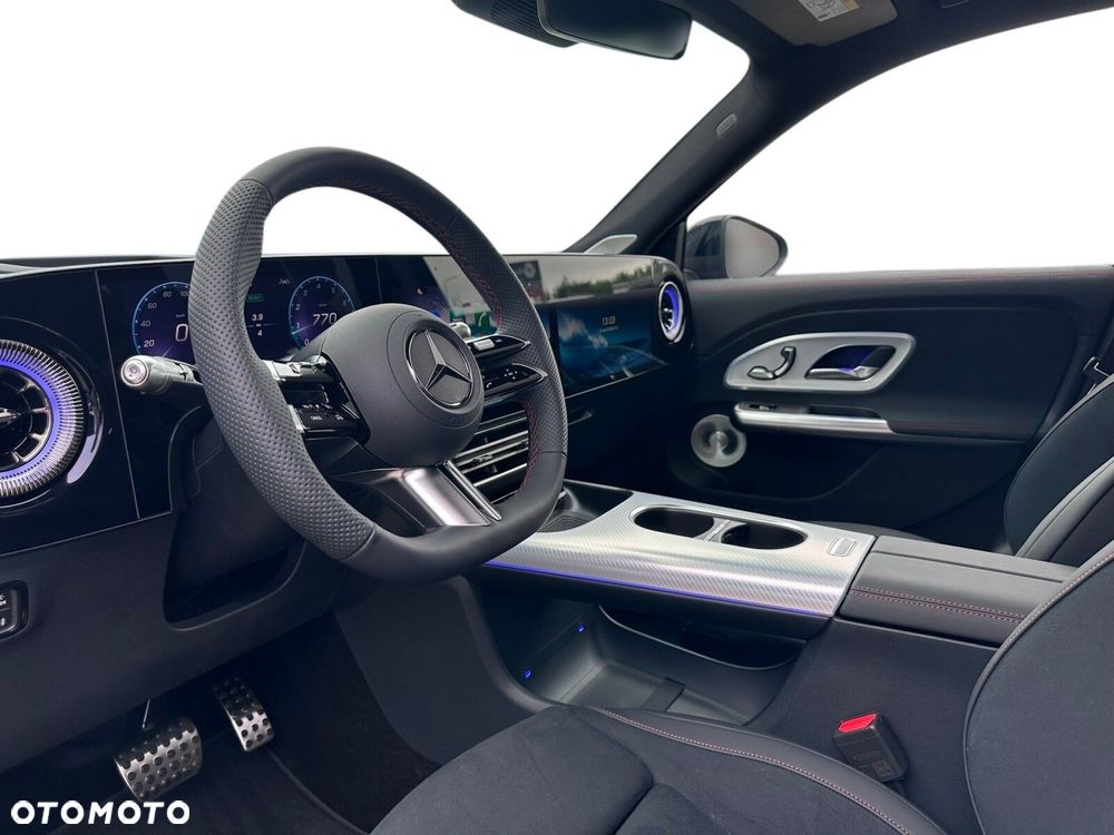Mercedes-Benz GLB 200 mHEV 8G-eDCT - 8