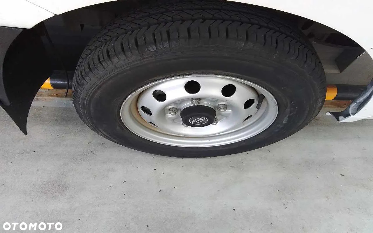 Kia K2500 - 15