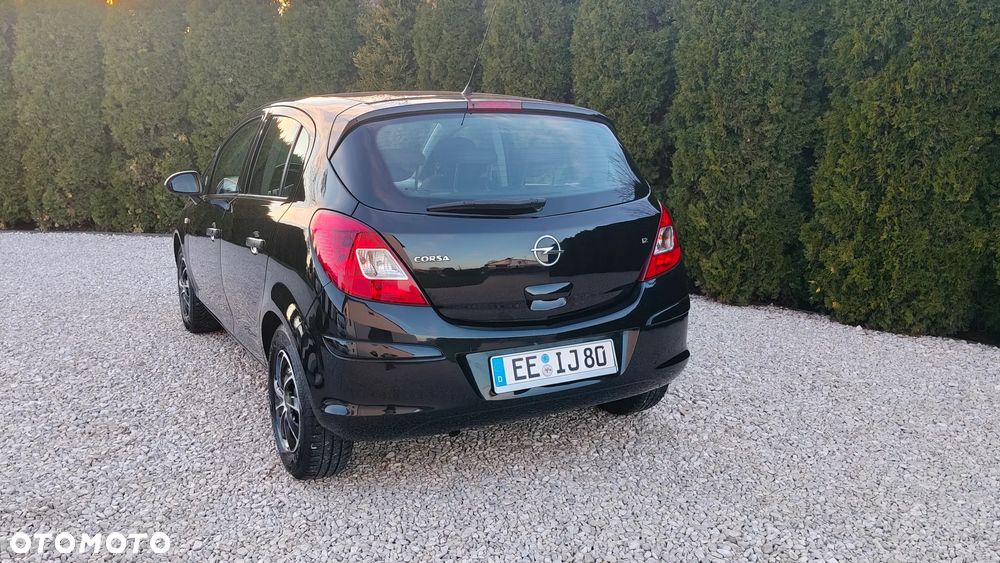 Opel Corsa 1.2 16V Innovation - 19