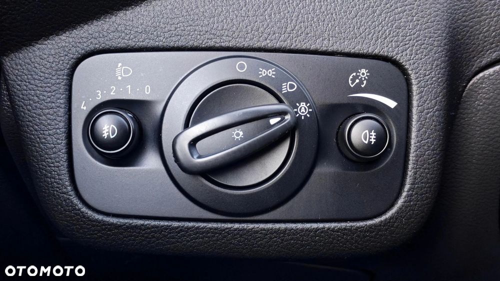 Ford Kuga 2.0 TDCi 4x2 ST-Line - 34