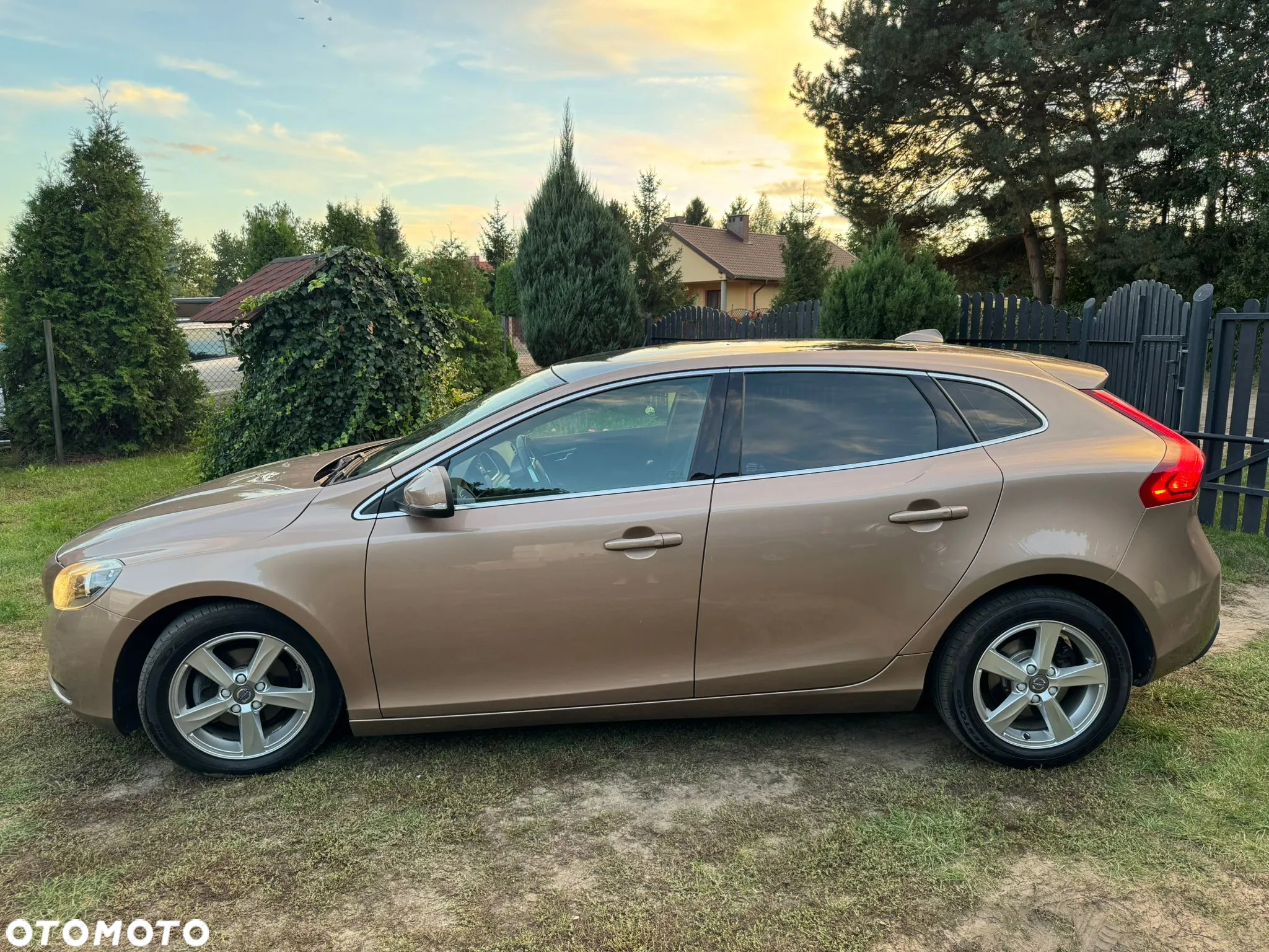 Volvo V40 D2 Drive-E Kinetic - 4