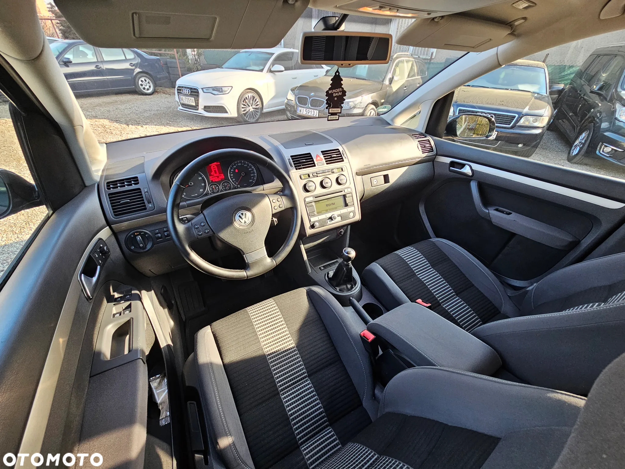 Volkswagen Touran 2.0 EcoFuel United - 10