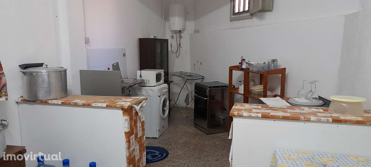 Prédio para Escritório/Retail com 157,5m² Almada , Sobreda da Caparica - Grande imagem: 3/5