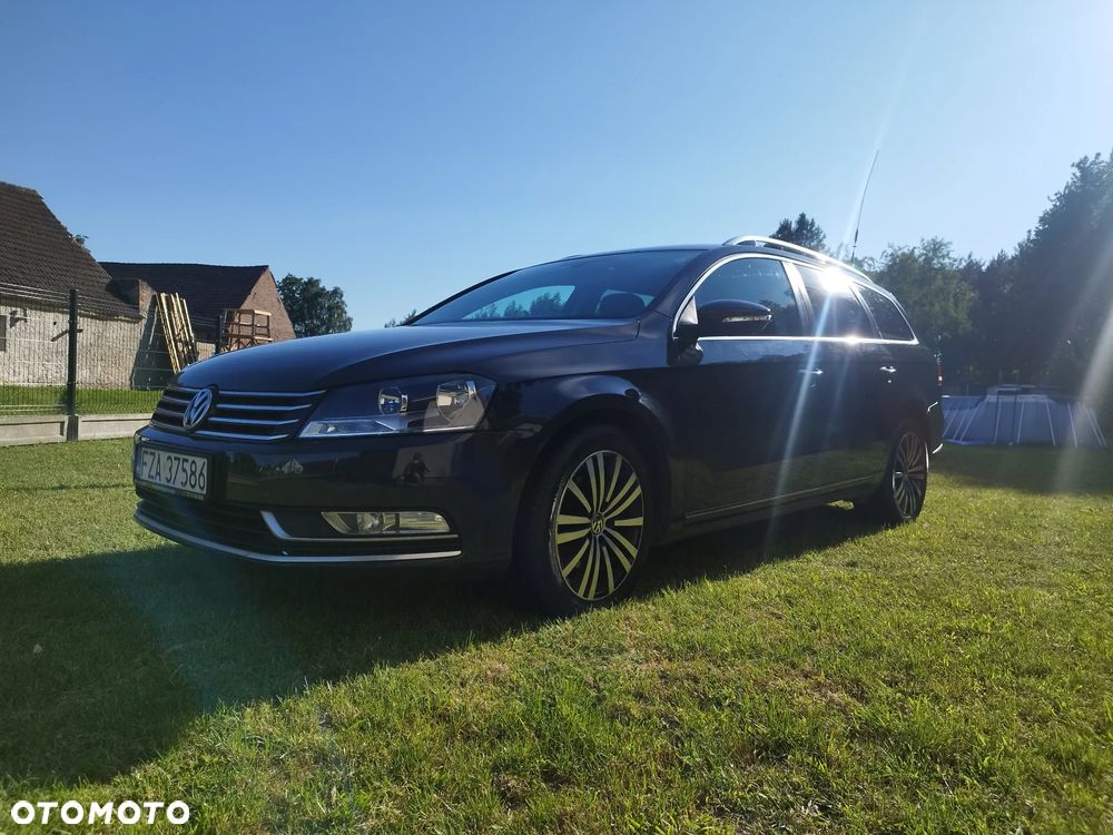 Volkswagen Passat 2.0 TDI DPF Comfortline - 2