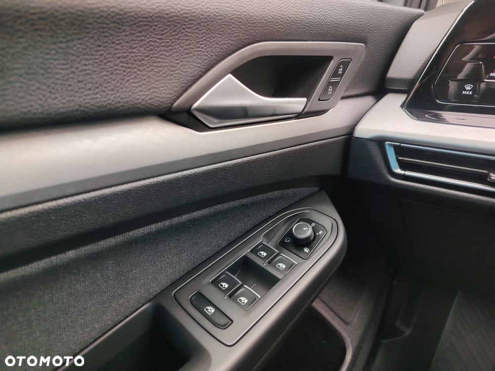 Volkswagen Golf 1.5 TSI EVO Life - 25