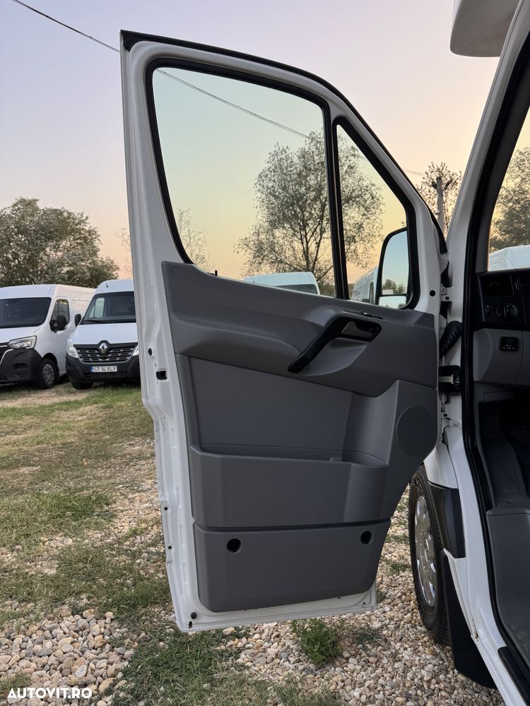 Volkswagen Crafter 2.0Tdi 136Cp - 18