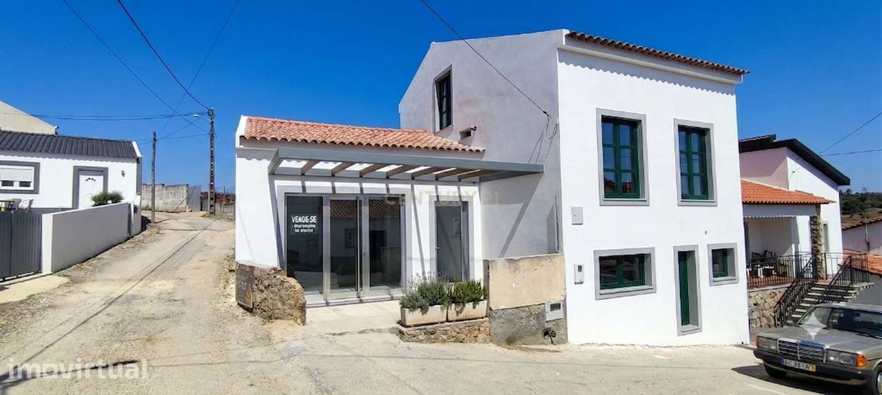 Moradia T3 de Charme Totalmente Renovada | Moledo – Lourinhã - Grande imagem: 2/29