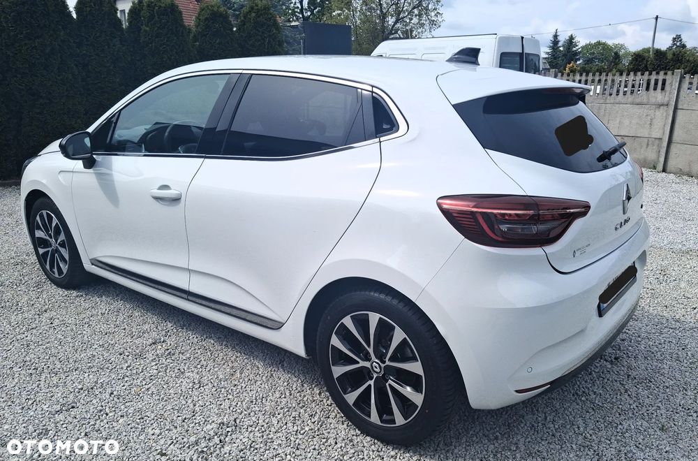 Renault Clio 1.6 E-TECH Full Hybrid 145 Evolution - 9