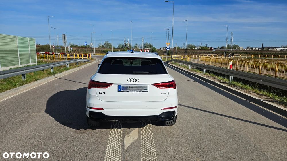 Audi Q3 45 TFSI Quattro S Line S tronic - 9