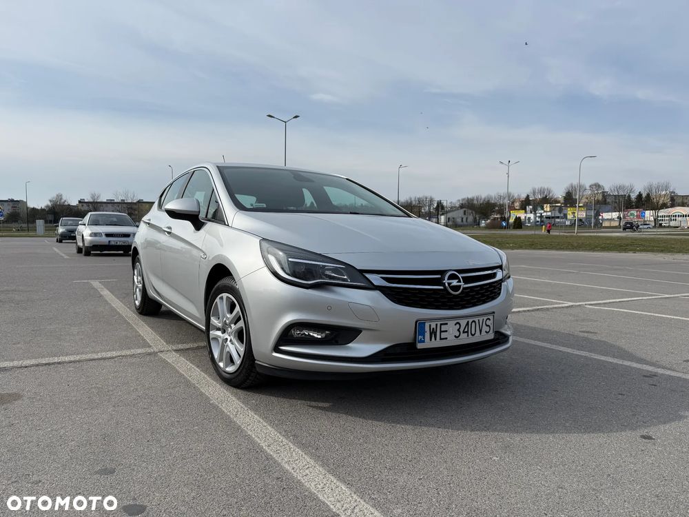 Opel Astra 1.4 T Enjoy S&S - 6